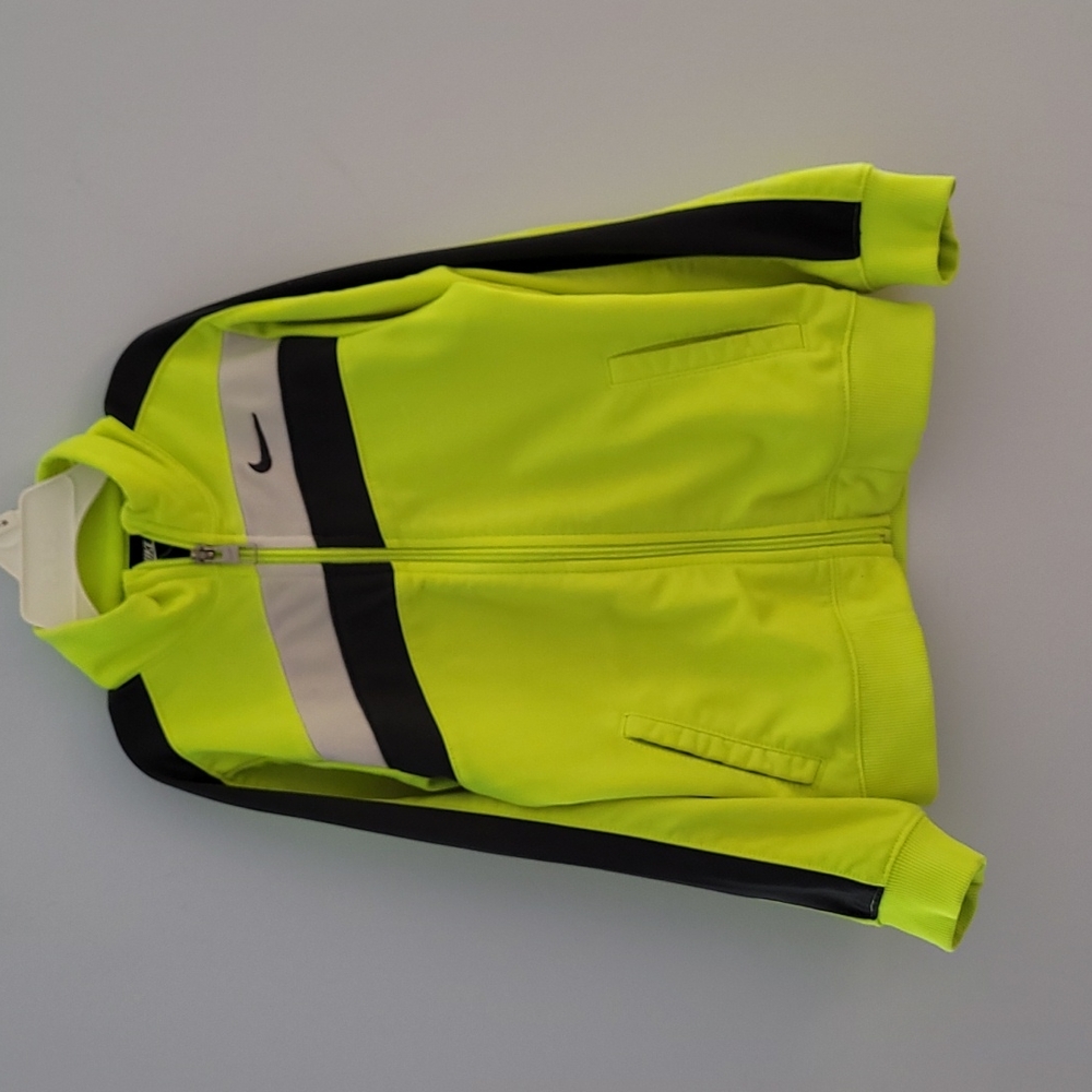 Nike kids clothes 6years